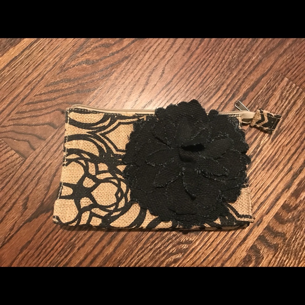Mudpie clutch